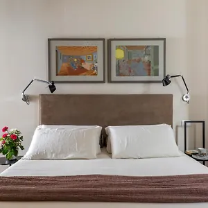 3* Bed and breakfast Mynavona